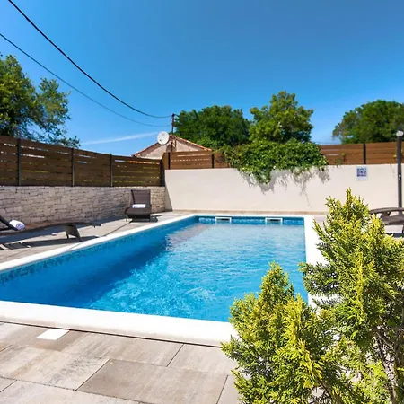 Dom wakacyjny Ivka Pula