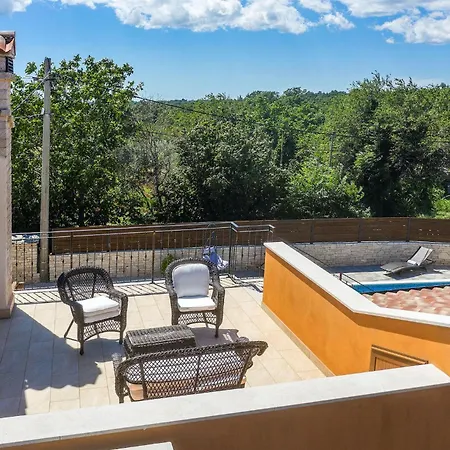 Ivka Tatil Evi Pula